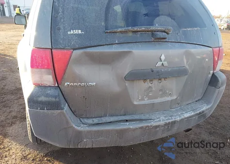 2004 Mitsubishi Endeavor Ls z USA, uszkodzony, nr VIN 4A4MN21SX4E061307